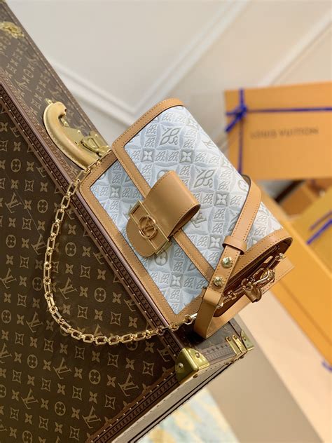 delphine louis vuitton|Louis Vuitton dauphine bag price.